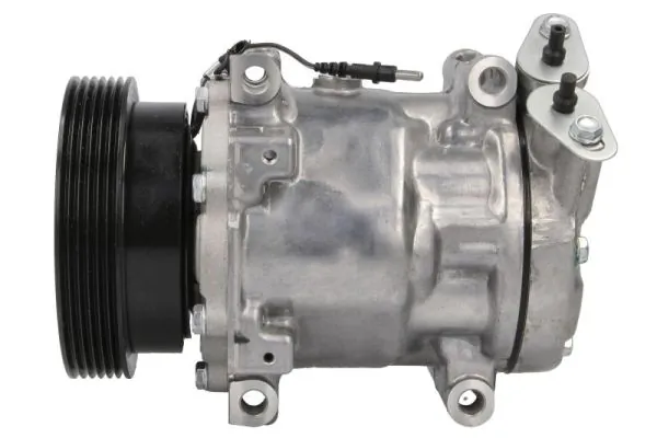 Duster off-road vehicle (HS) (2010 - 2018) Klima kompresörü