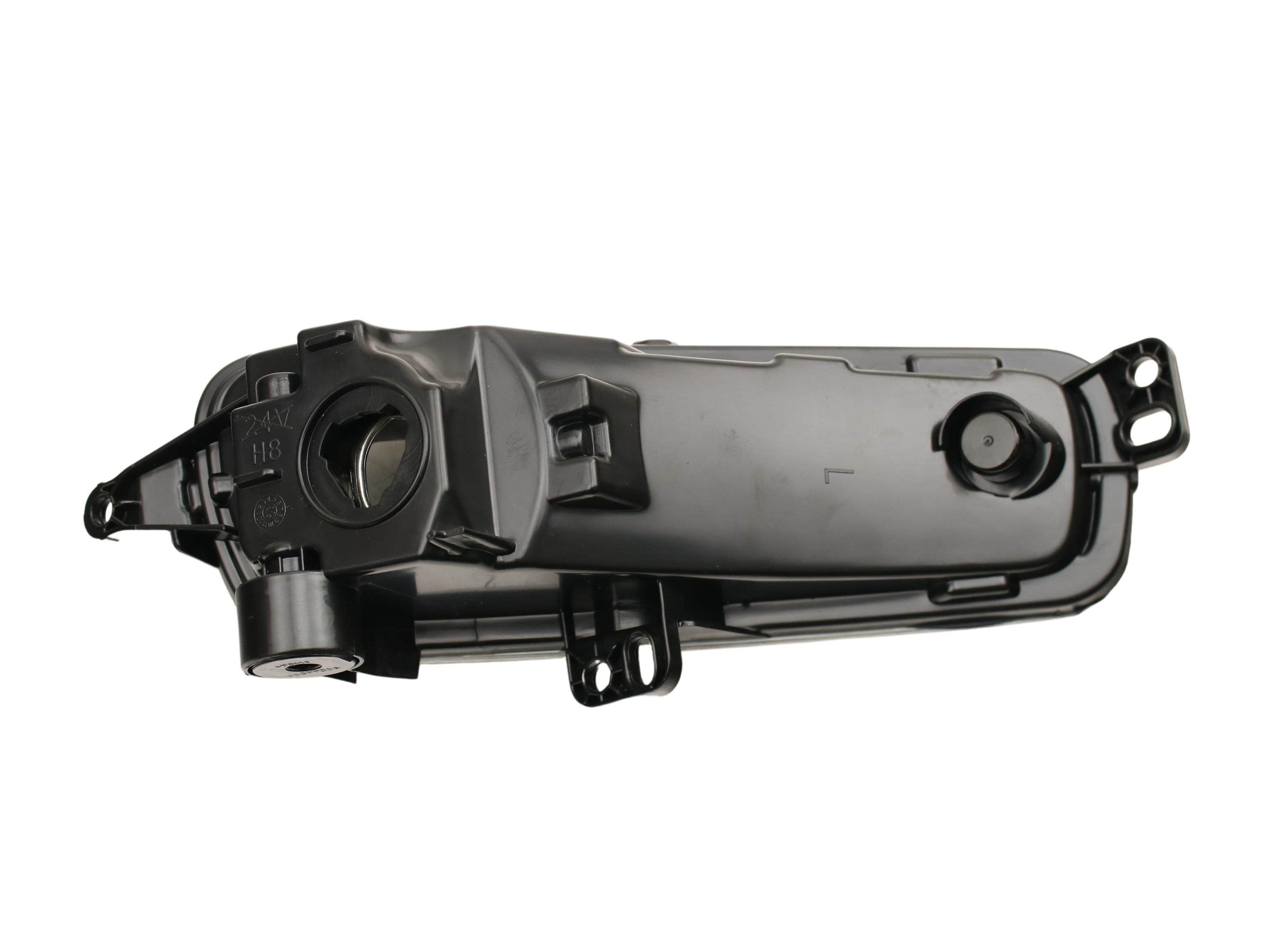 Ford Focus III (2010 - 2020) Sol sis farı çıkma