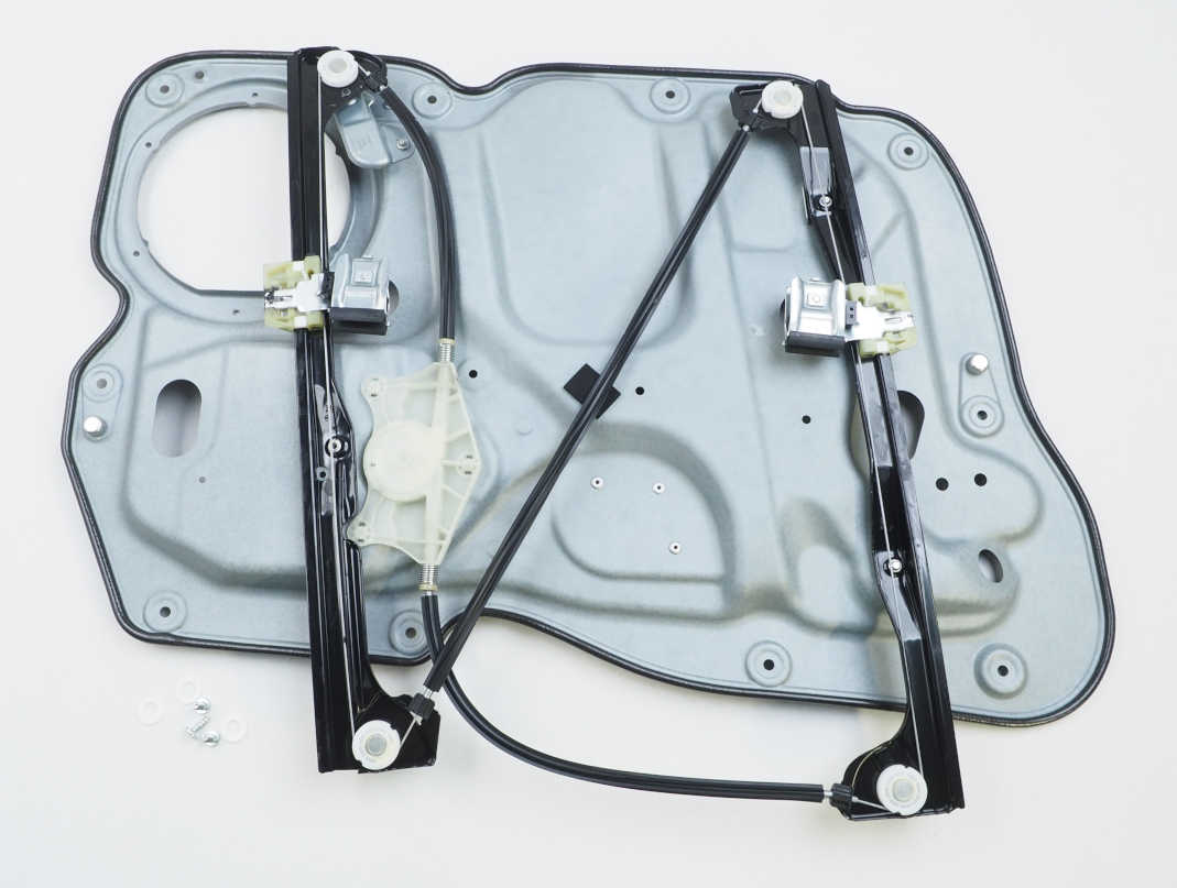 Volkswagen Caddy III Sağ Ön cam krikosu